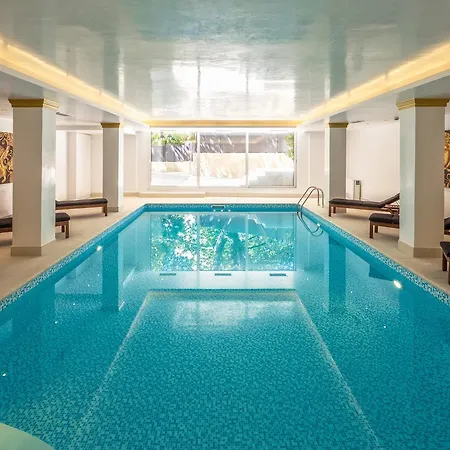 Theoxenia Hotel